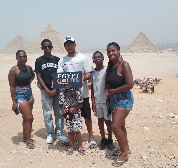 Cheapest Giza Pyramids, Sphinx and camel and lunch