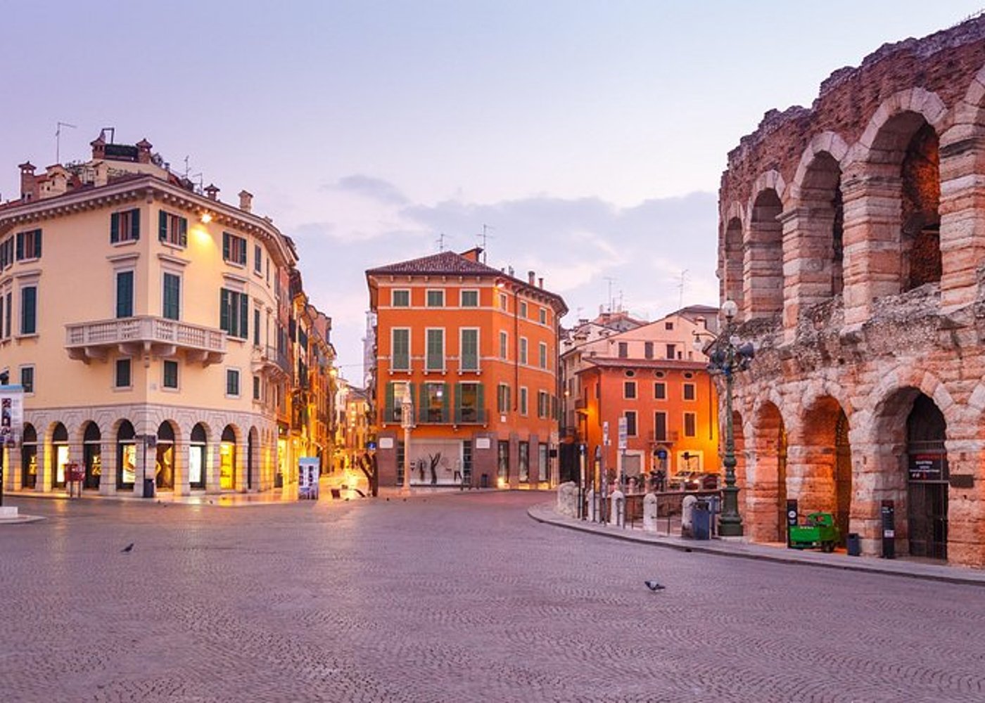 Romeo and Juliet in Verona Private Car Trip from Milan - 7