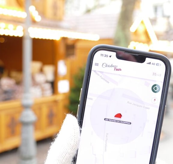 Unusual track game on Christmas markets in Clermont-Ferrand