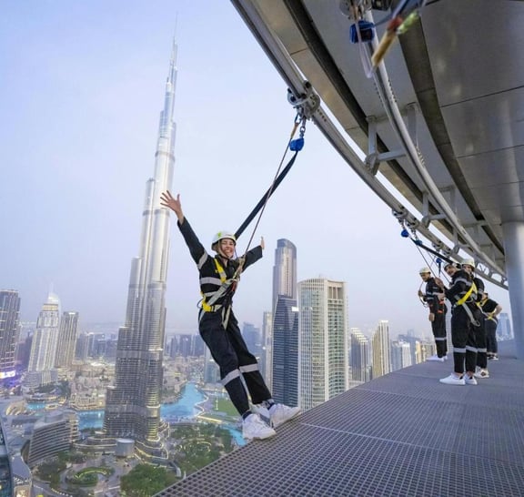 Dubai Sky Views Edge Walk Tour with Private Transfers