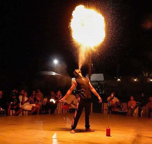 Dubai: Desert Safari, Camel Ride, Show & Optional Dinner