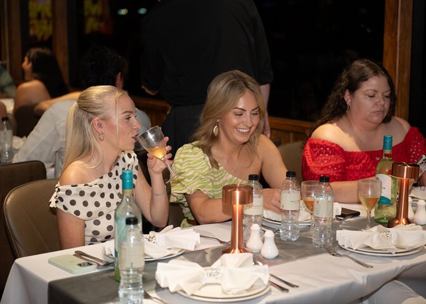 Dubai Marina, luksusowy rejs jachtem, kolacja, program rozrywkowy i otwarty bar - 4