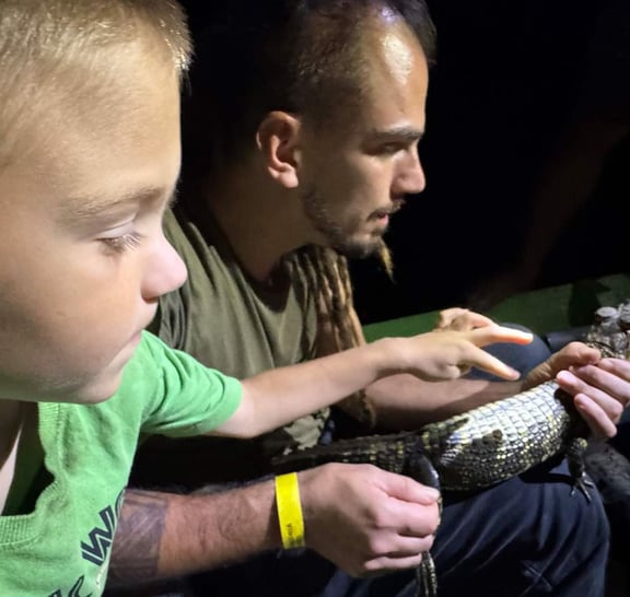 Piranha Fishing and Alligator (Cayman) Watching