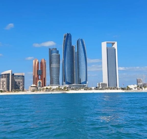 Private Sunset Cruise at Al Bateen Abu Dhabi