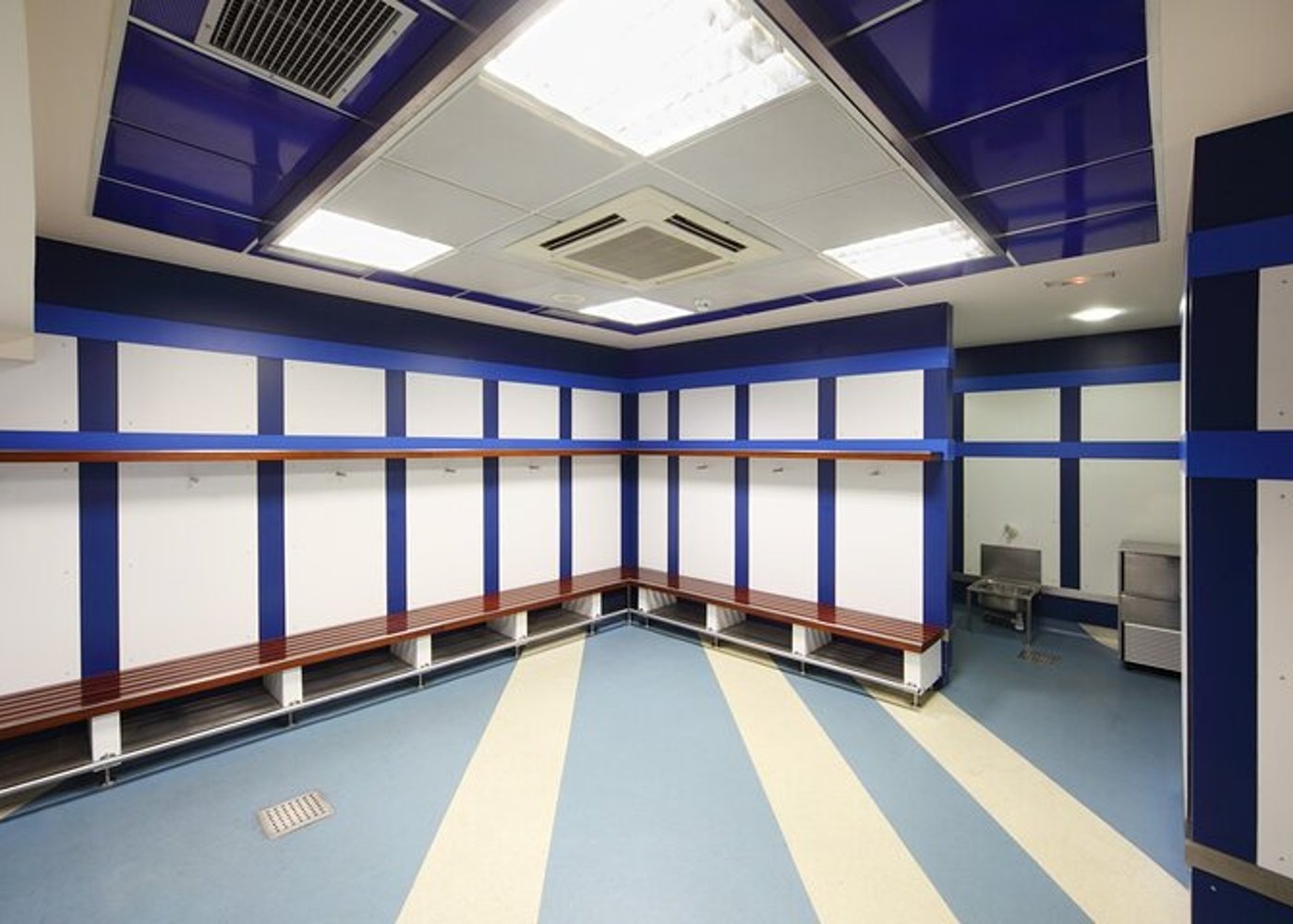Santiago Bernabéu Stadion Real Madrid Private Tour & Tickets - 14