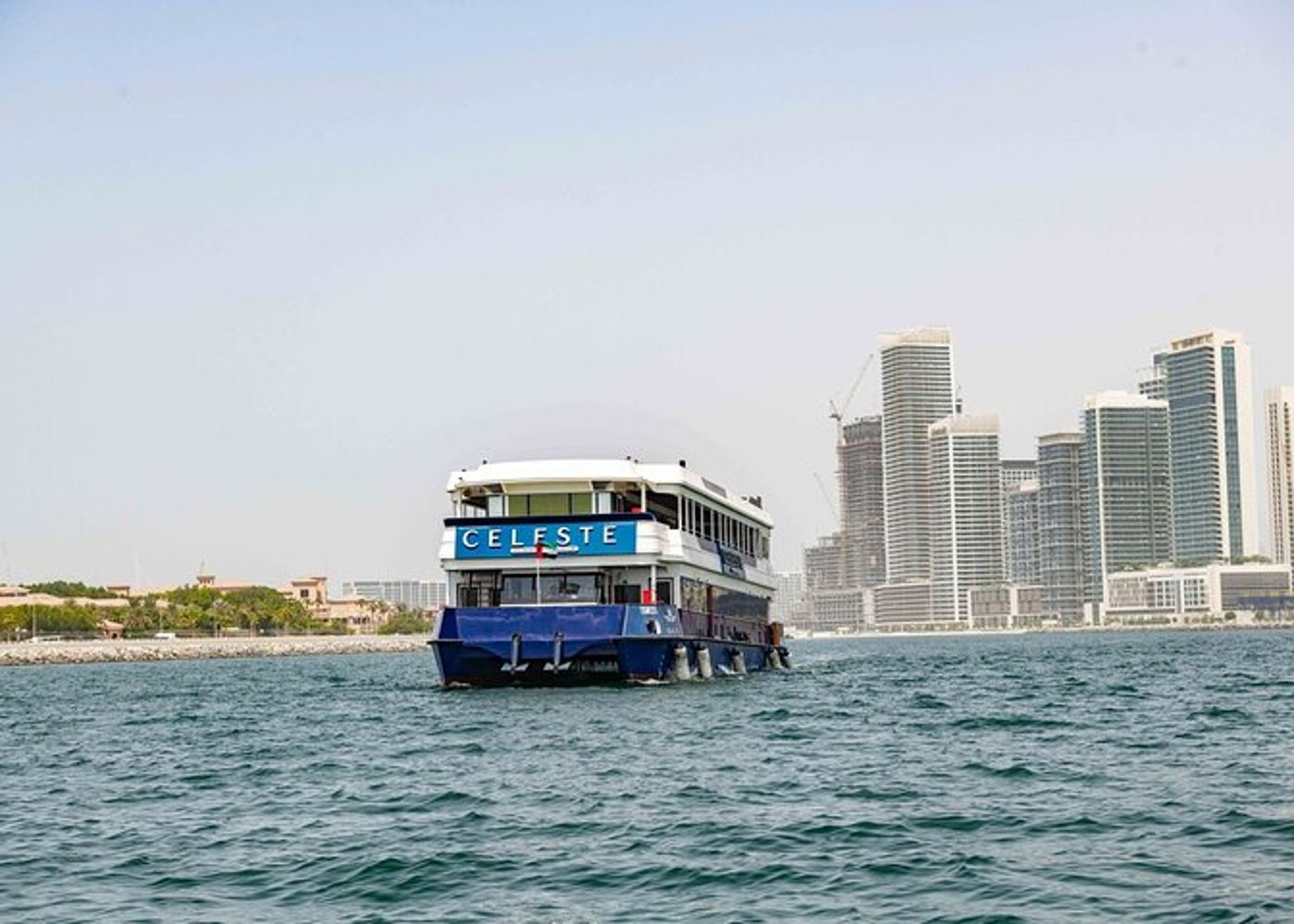 Dubai Marina, luksusowy rejs jachtem, kolacja, program rozrywkowy i otwarty bar - 16