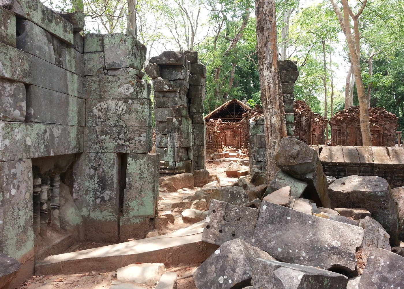 Private One Day Trip-Pyramid Temple Koh Ker and Beng Mealea - 9