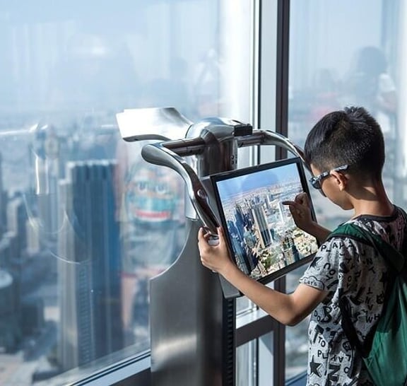 Burj Khalifa The Lounge Experience at Levels 152, 153 & 154
