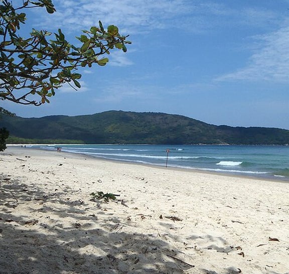 Ilha Grande Hiking Tour – Lopes Mendes beach