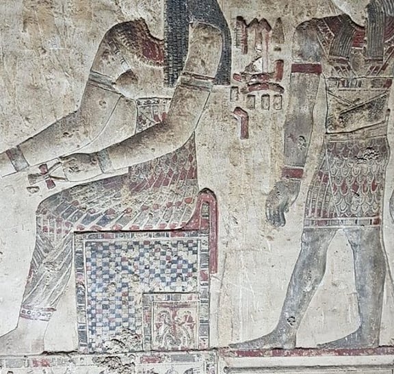 Private Luxor Day Tour to Dendera and Abydos Temples by Car