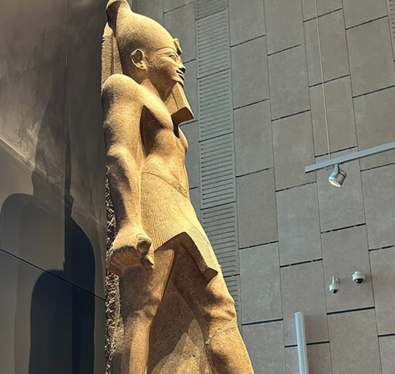 Private Pyramids, Sphinx and Grand Egyptian Museum Tour