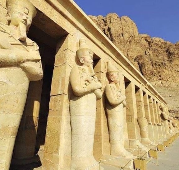 Luxor West bank Tour Valley of The Kings, Hatshepsut Temple & Colossi of Memnon