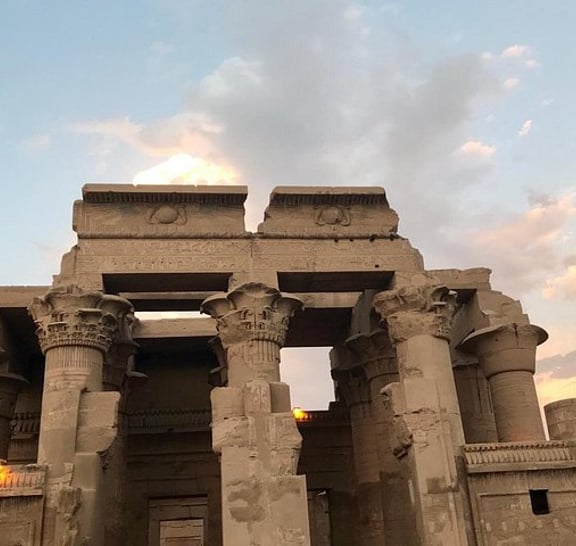 Luxor Day Trip to Edfu and Kom Ombo Temples by Car
