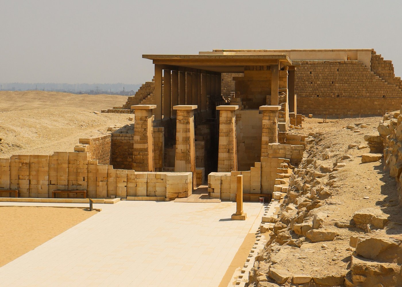 Wycieczka łączona: Odkryj Wielkie Muzeum Egipskie , Sakkara i Piramidy w Gizie - 16