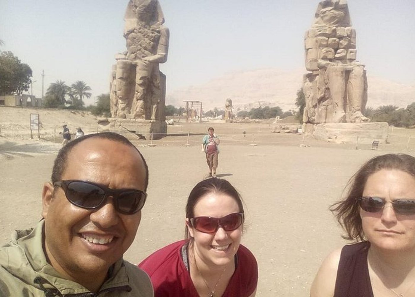 Amazing Luxor East and West Bank Guided Tour with Lunch From Luxor Airport/Hotel - 2