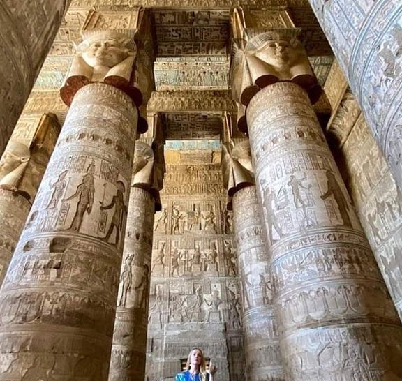 Luxor Day Tour: Habu Temple, Nobles Tombs, Deir El Madina And Dendera Temple