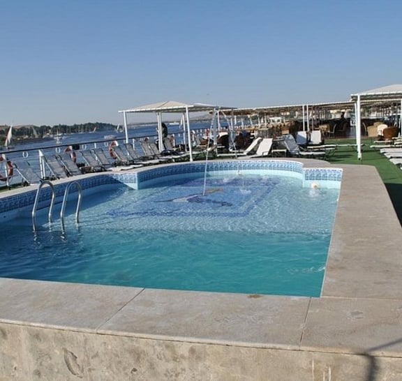 4-Days Cruise Aswan to Luxor with Hot Air Balloon and Sightseeing