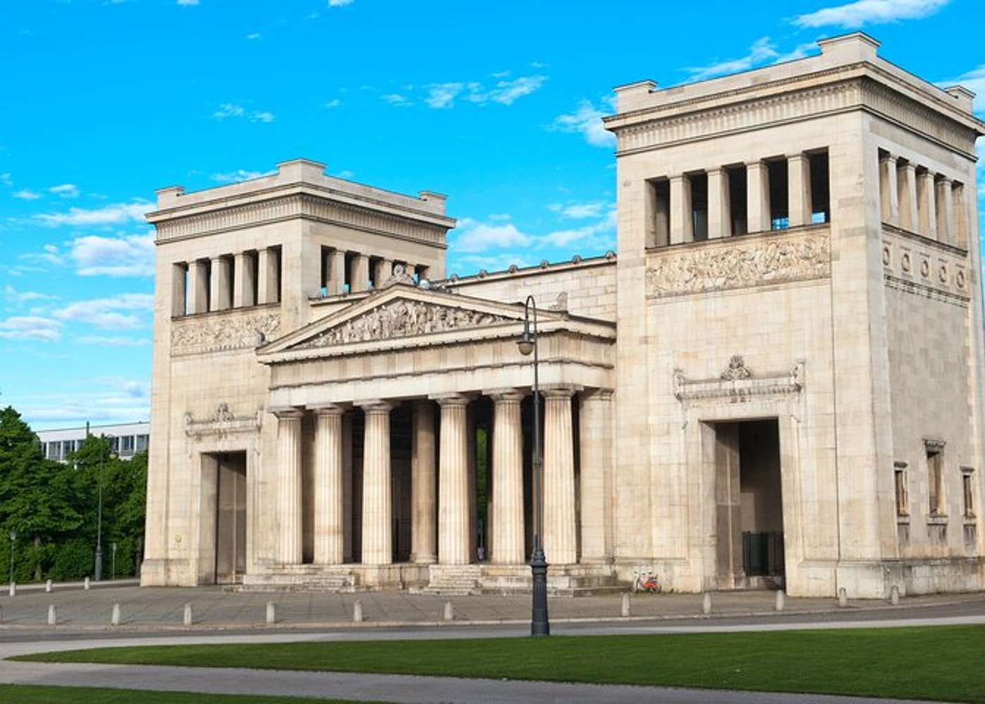 Third Reich, Hitler and World War II Private Tour in Munich - 8