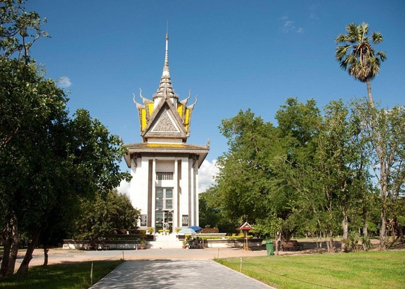Private Half Day Trip to Genocidal Museum & Killing Field - 3