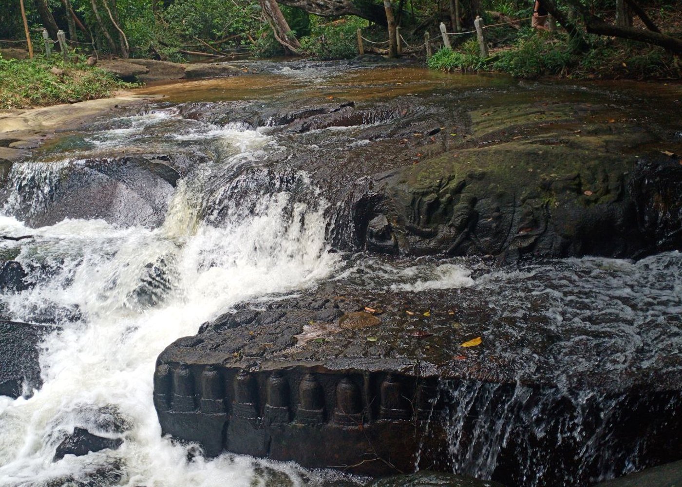 Private One Day Exploration at Thousands of Linga, Kbal Spean and Lady Temple - 12