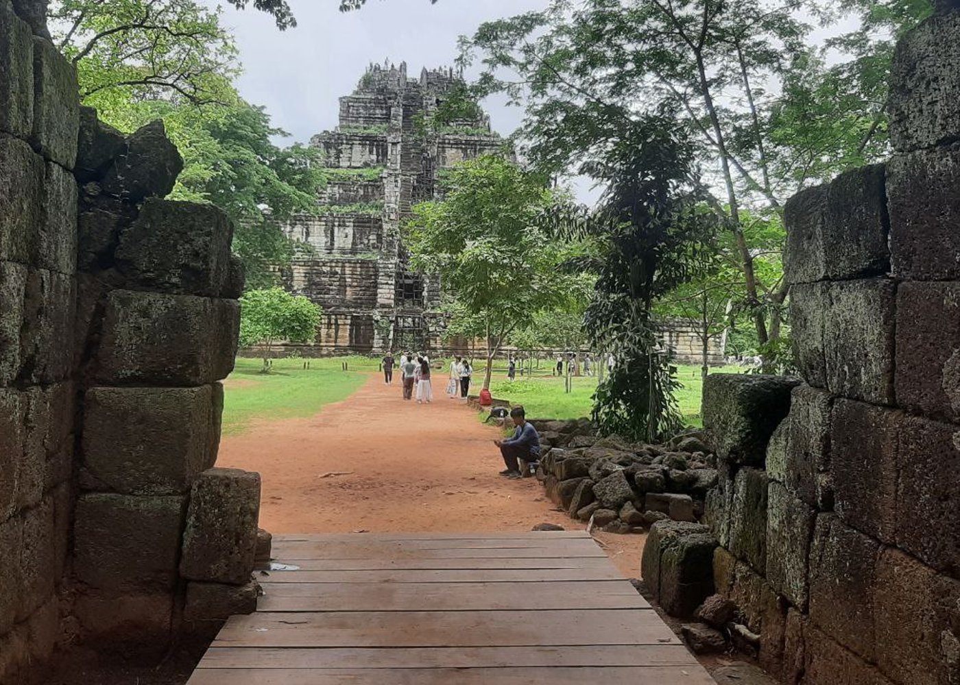 Private One Day Trip-Pyramid Temple Koh Ker and Beng Mealea - 16