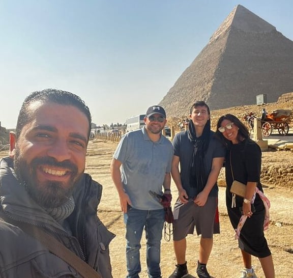 Private Giza Pyramids and Sphinx Tour with Lunch and Camel Ride