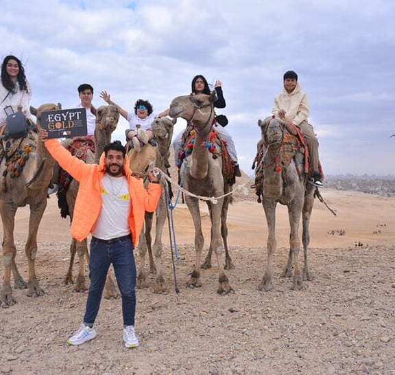 A Unique Tour To The Pyramids Of Giza, Memphis,Saqqara and lunch
