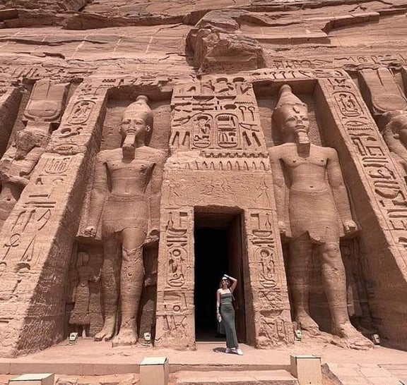 Private Tour to Abu Simbel Temples and Nubian Village From Aswan