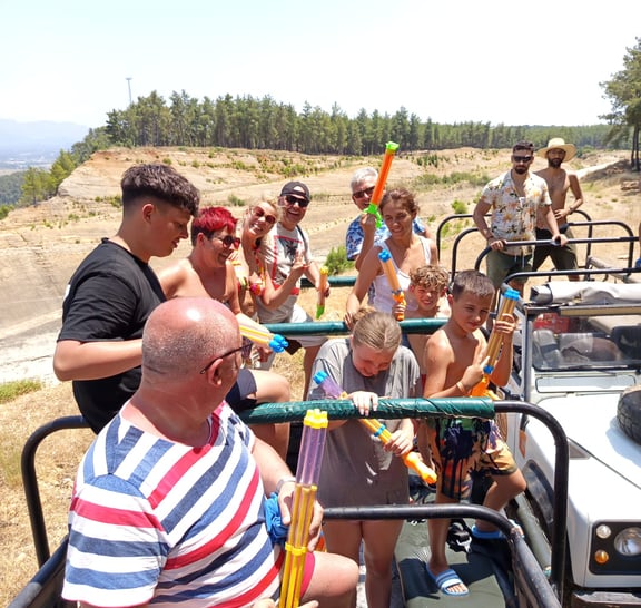 Antalya: Gün Batımında Toros Dağları'nda Jeep Safari, Tekne Turu ve Doğa Keşfi