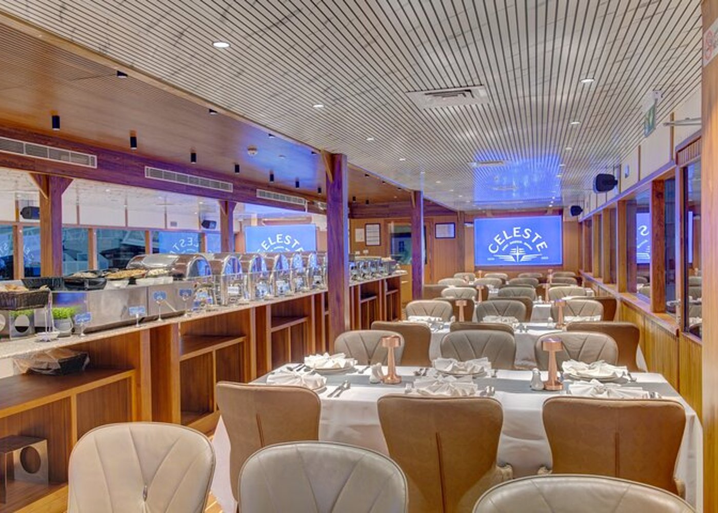 Dubai Marina, luksusowy rejs jachtem, kolacja, program rozrywkowy i otwarty bar - 11