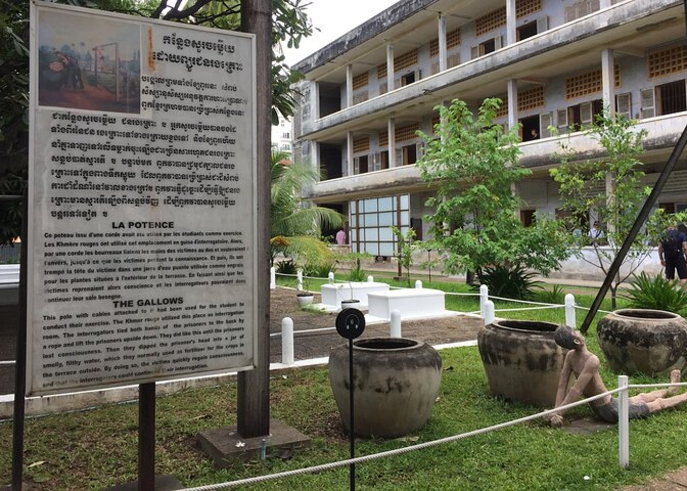 Private Half Day Trip to Genocidal Museum & Killing Field - 6