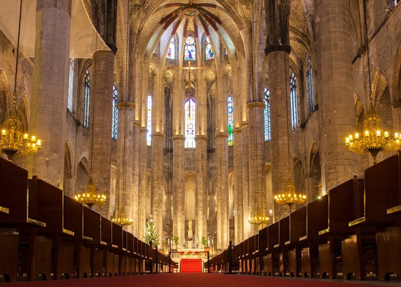 Überspringen Sie die Warteschlange an der Kathedrale von Barcelona mit privatem Reiseführer - 4