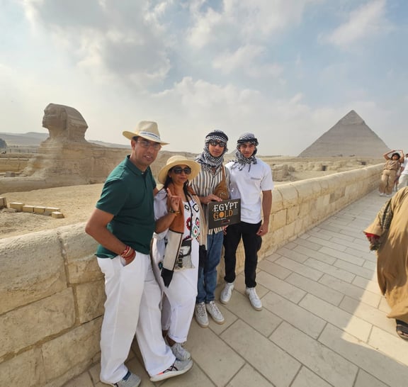 Best Day Tour Pyramids Sphinx and Egyptian Museum with Felucca
