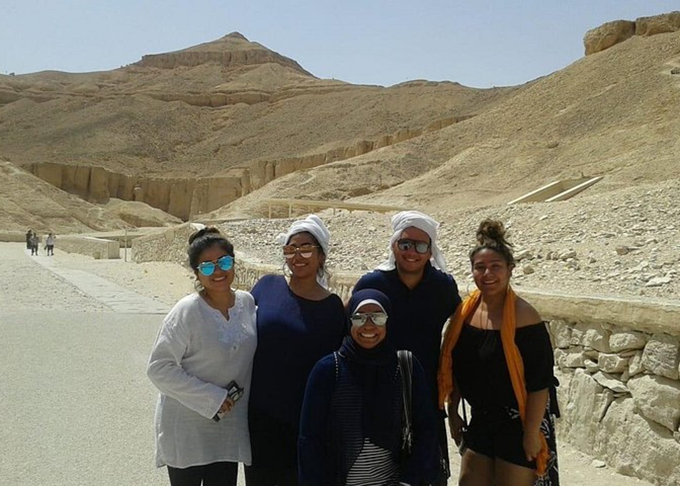 Amazing Luxor East and West Bank Guided Tour with Lunch From Luxor Airport/Hotel - 4