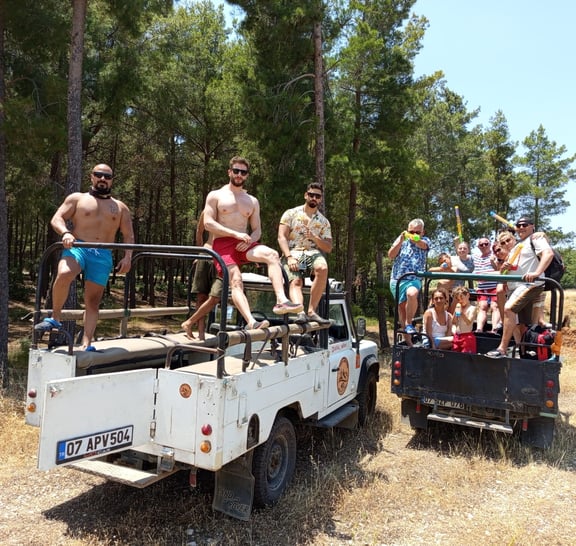 Antalya: Gün Batımında Toros Dağları'nda Jeep Safari, Tekne Turu ve Doğa Keşfi