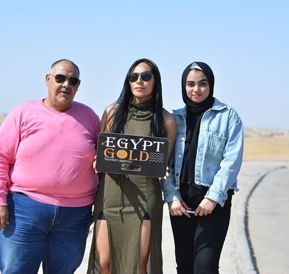 Cheapest Giza Pyramids, Sphinx and camel and lunch