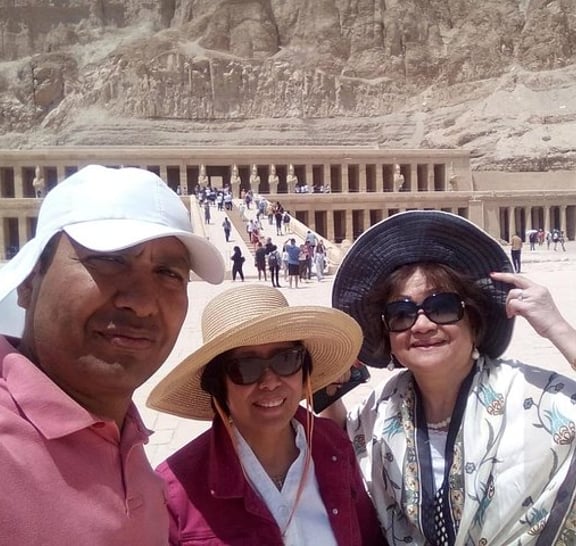 Amazing Luxor East and West Bank Guided Tour with Lunch From Luxor Airport/Hotel