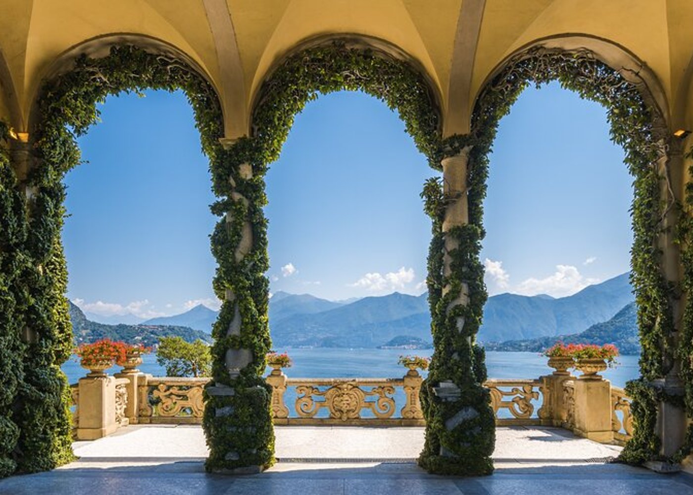 Milan: Lake Como, Bellagio Tour by Car with Optional Cruise - 8