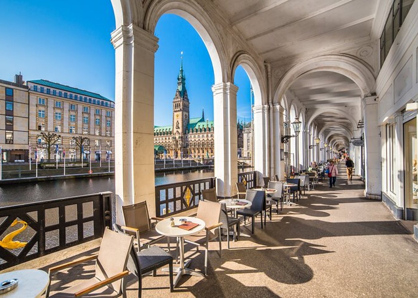 Hamburg: Altstadt & Speicherstadt Private Walking Tour - 3