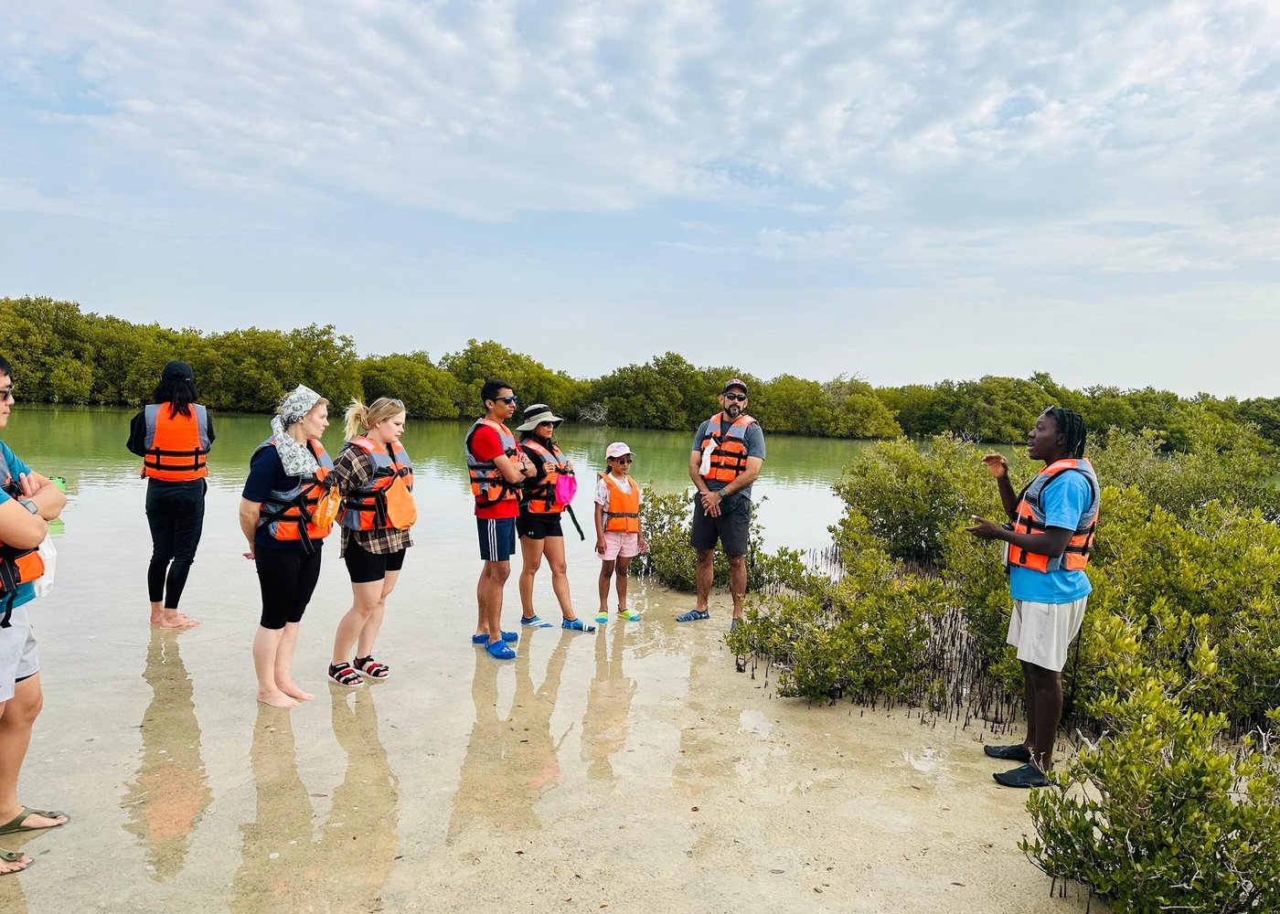 Mangrove Kayaking in Qatar - Al Thakhira Forest & Purple Island - 4