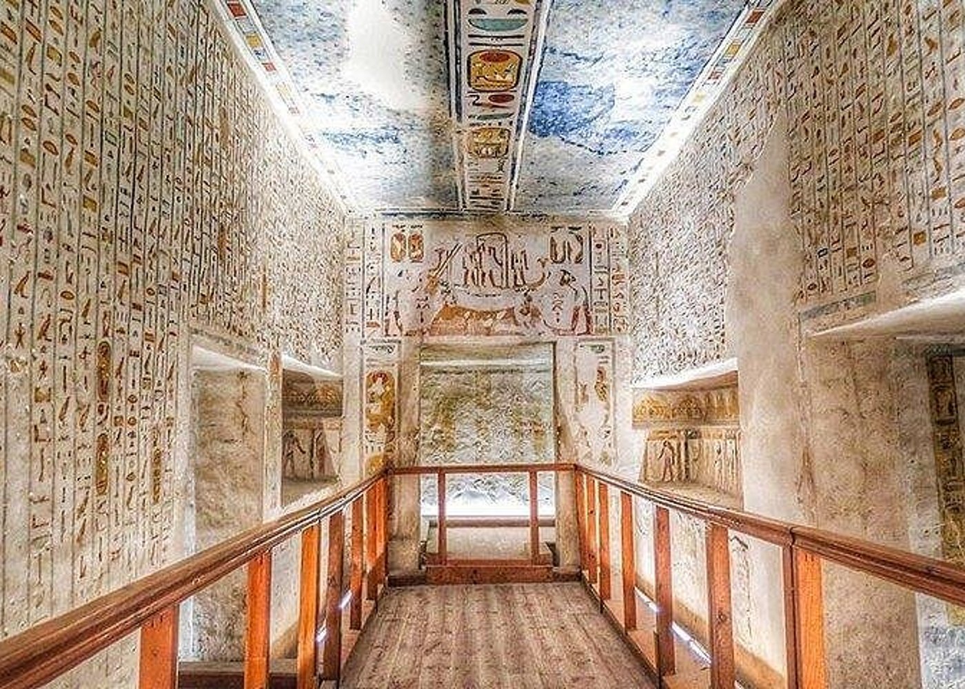 Luxor East and West Bank: Valley of the kings, Habu Temple,Karnak&Luxor Temples - 2