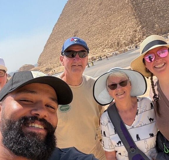 VIP Private Giza Pyramids Grand Egyptian Museum Tour with Lunch