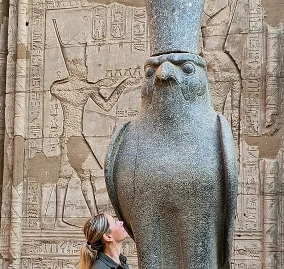 4-Days Cruise Aswan to Luxor with Hot Air Balloon and Sightseeing
