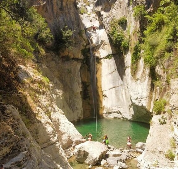 Canyoning in der Manikia-Schlucht von Athen aus