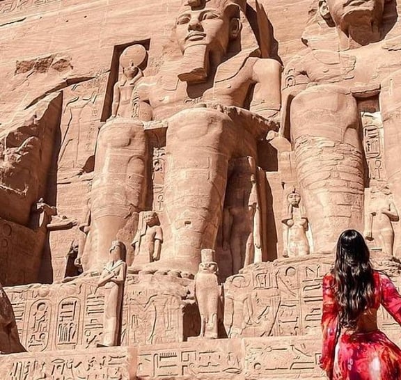Private Tour to Abu Simbel Temples and Nubian Village From Aswan