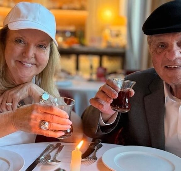 Private Abu Dhabi City Tour for Senior Citizens