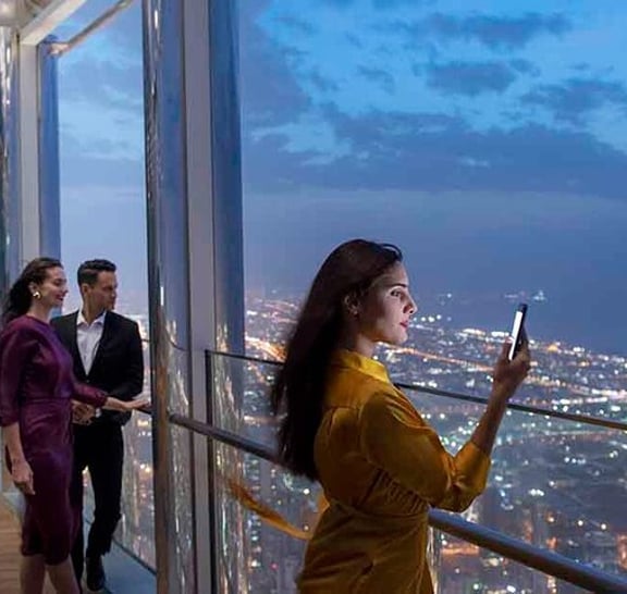 Burj Khalifa The Lounge Experience at Levels 152, 153 & 154
