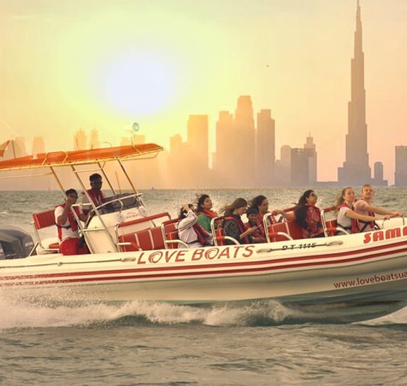 Dubai Speedboat: Cruise Atlantis, Marina & Burj Al Arab Tour
