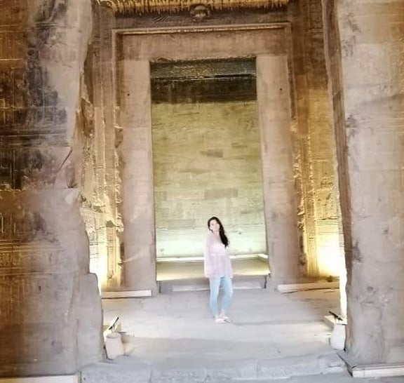 Luxor Day Tour: Habu Temple, Nobles Tombs, Deir El Madina And Dendera Temple