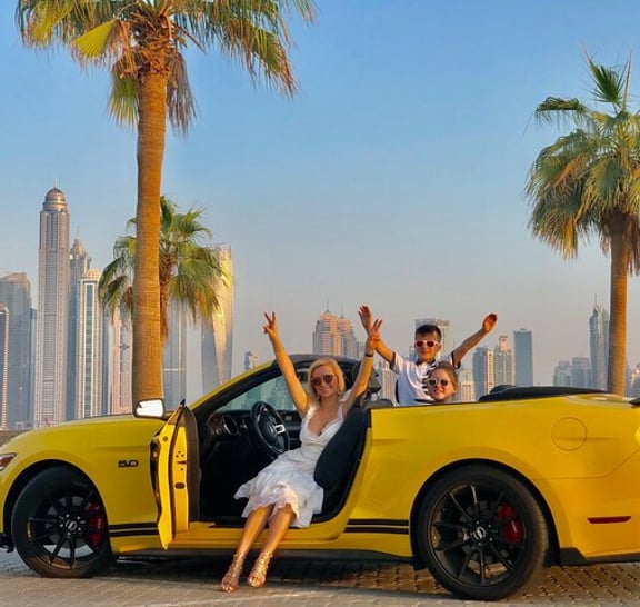 Dubai Cabrio Tour: Guided Tour of Top Sights in a Convertible Car
